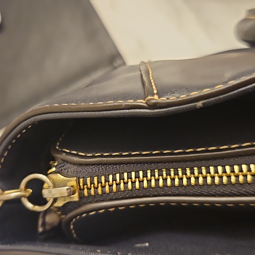 Anne Klein Purse - Picture 2 of 5